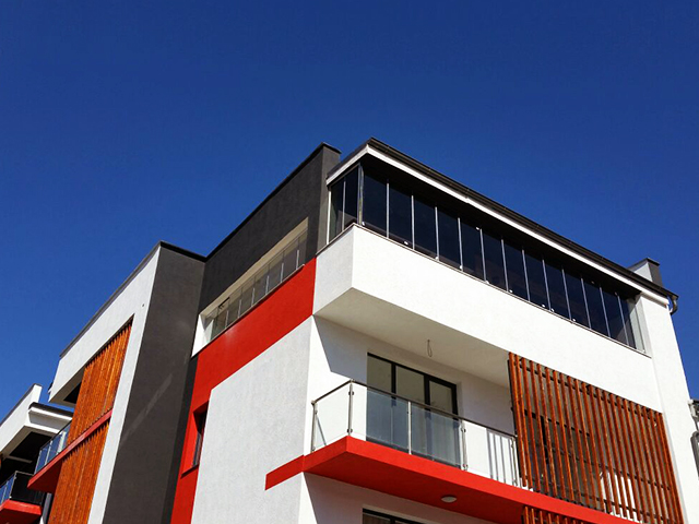 geamuri-glisante-balcon-terasa-pret-ferestre-culisante