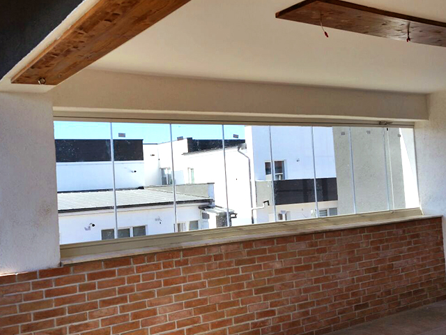 geamuri-glisante-balcon-terasa-pret-ferestre-culisante