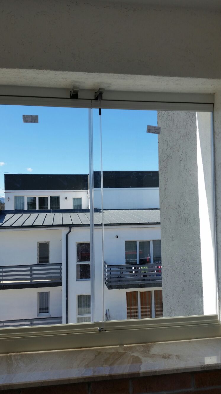 casa-balcon-acoperit