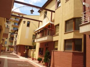 terase-acoperite-modele-exterioare