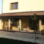 casa-balcon-acoperit